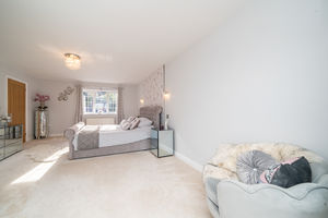 BEDROOM- click for photo gallery